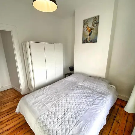 Du Port Apartment